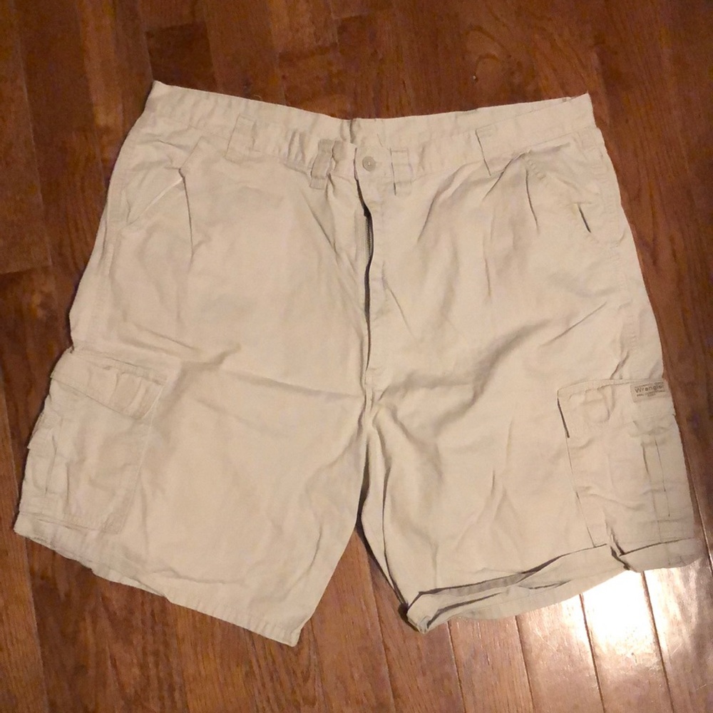 Wrangler Cargo Pocket Shorts.